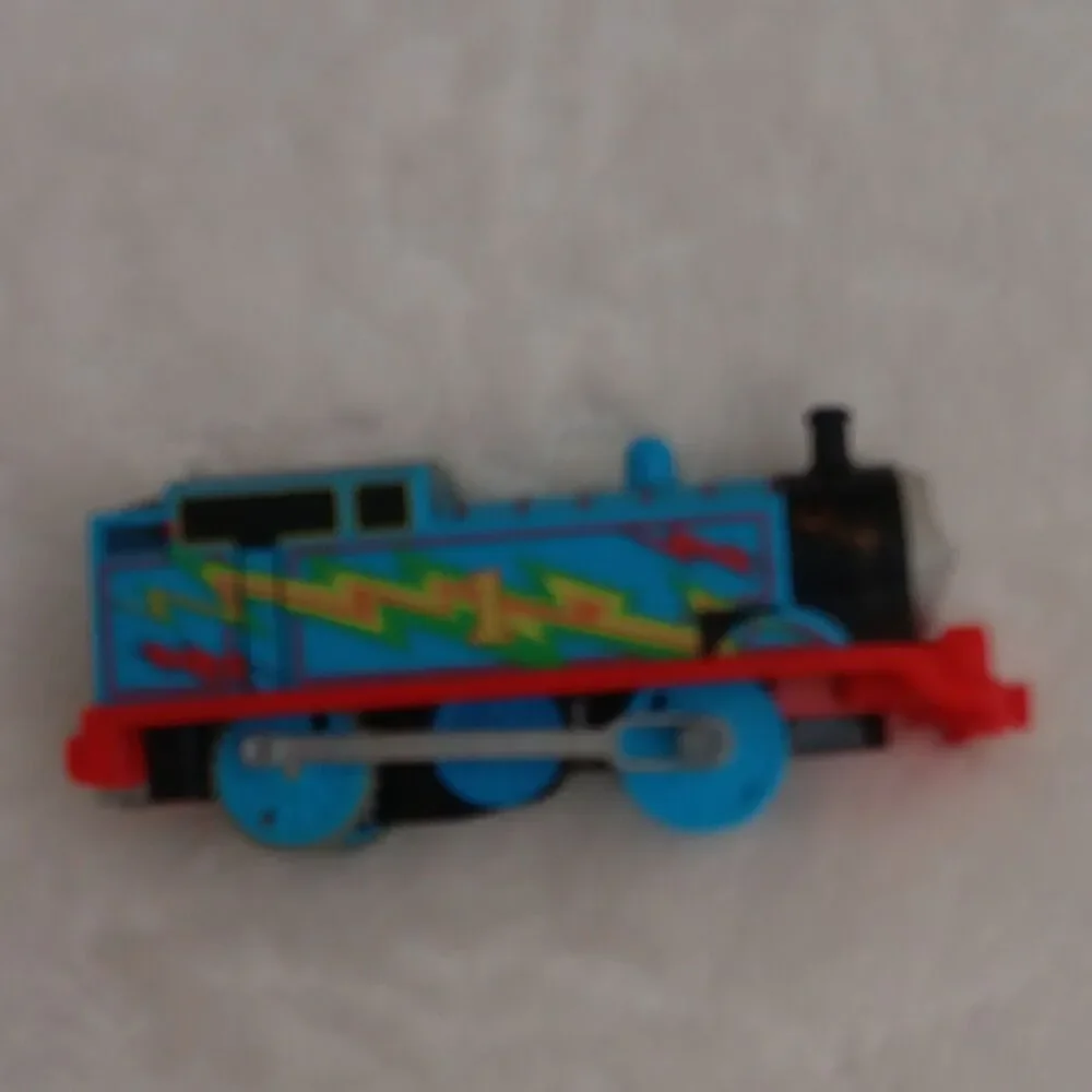 Mattel Thomas & Friends Motorized Blue #1 Engine HO DC Analog Lightning Bolt